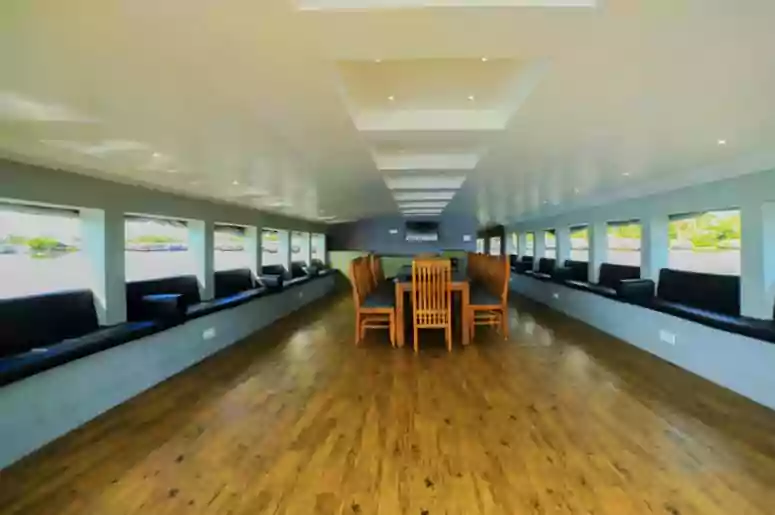 Kerala Premium 6 bedroom Houseboats
