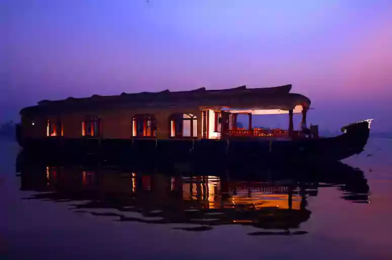 Kerala Overnight Houseboats