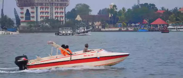 alleppey Speed Boat cruise